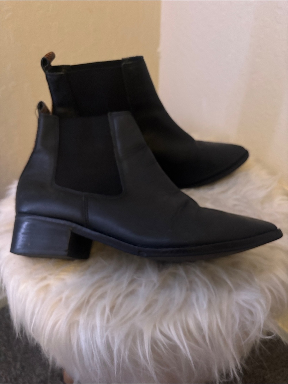 Matisse Black Pointed Chelsea Ankle Boots - Picture 2 of 8